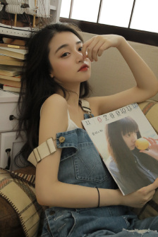 特利迦奥特曼第一集